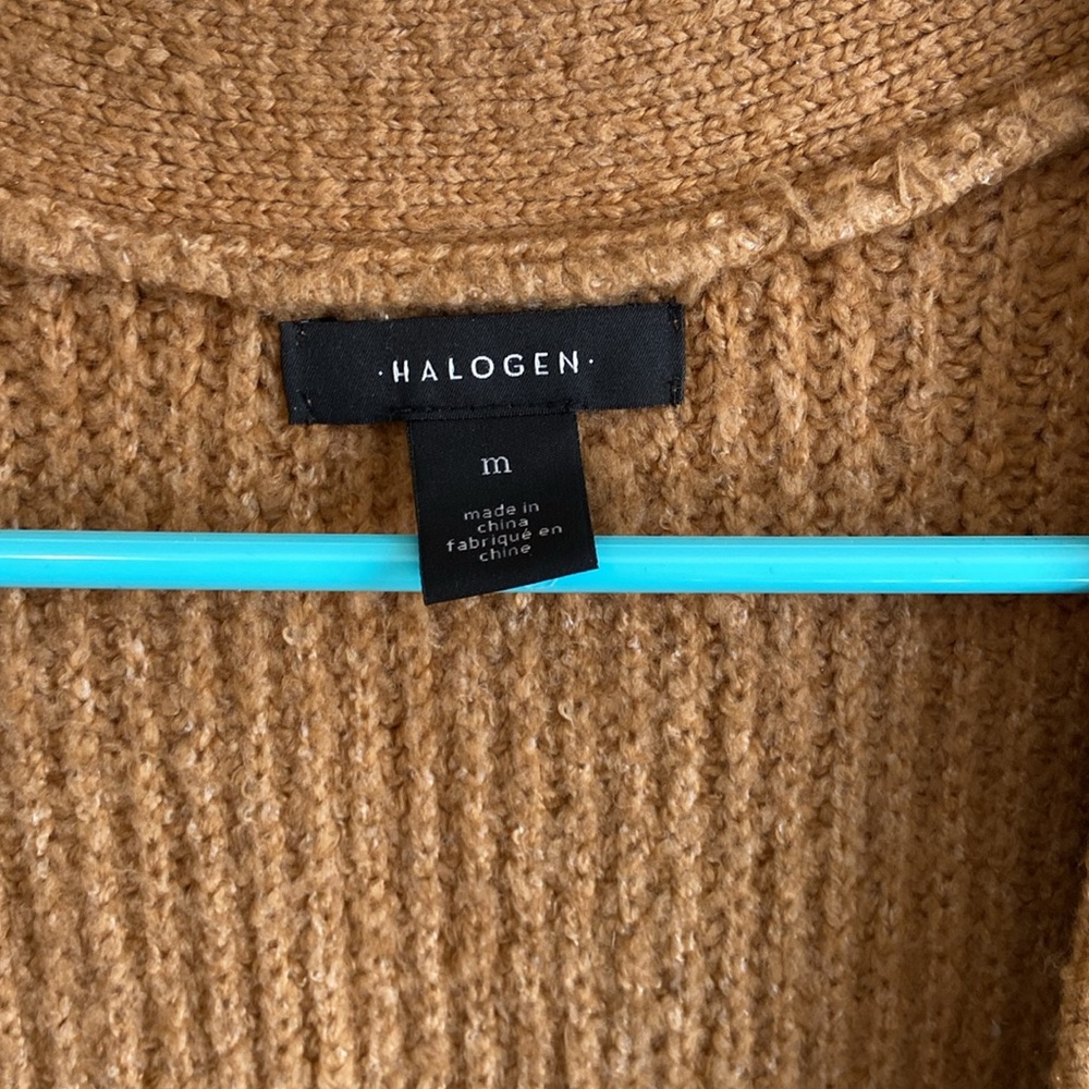 Halogen - Size M - - Picture 2 of 3